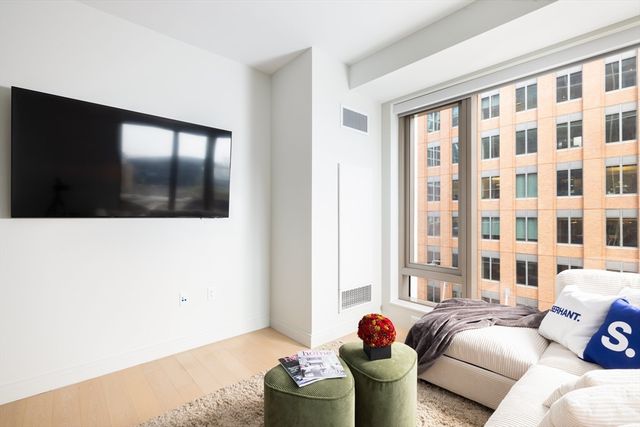 135 Seaport Blvd 708, Boston, MA 02210