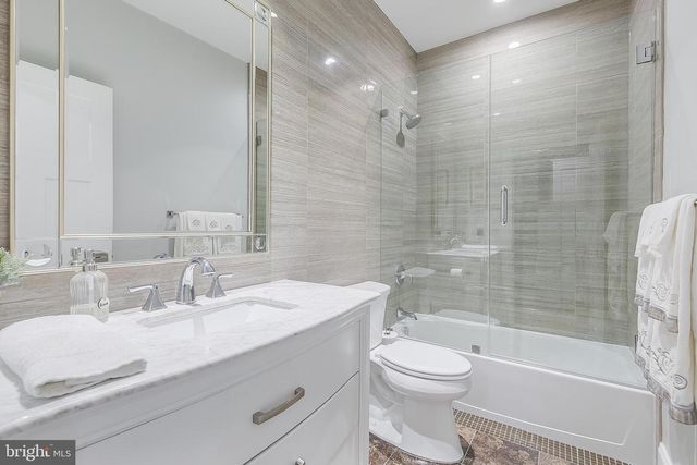 606 S BARTON ST, Arlington, VA 22204