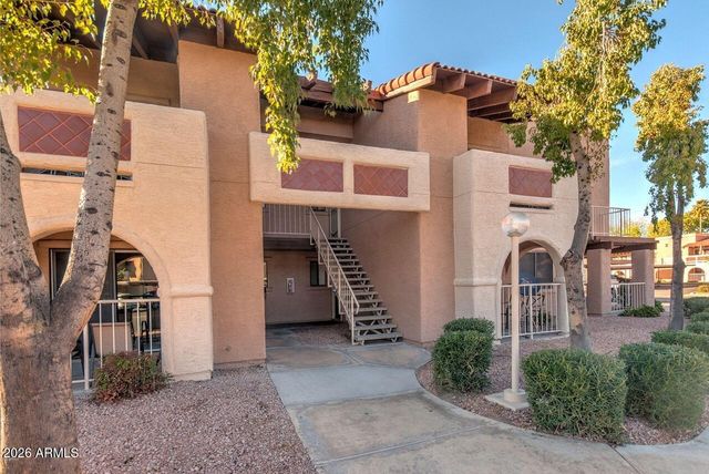 5757 W EUGIE Avenue 2088, Glendale, AZ 85304