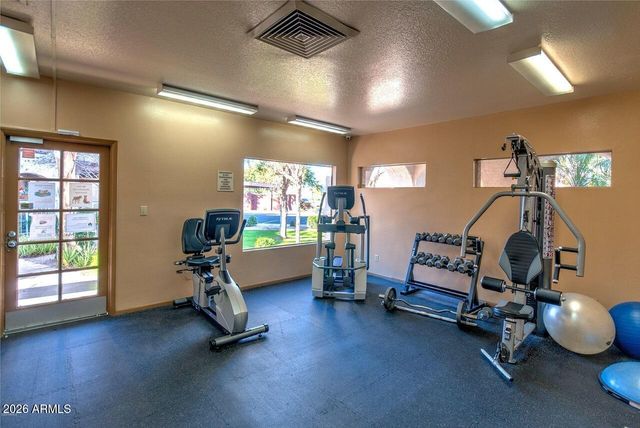 5757 W EUGIE Avenue 2088, Glendale, AZ 85304