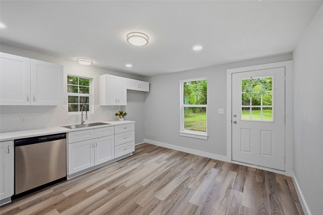 1525 W Woodard Street, Denison, TX 75020