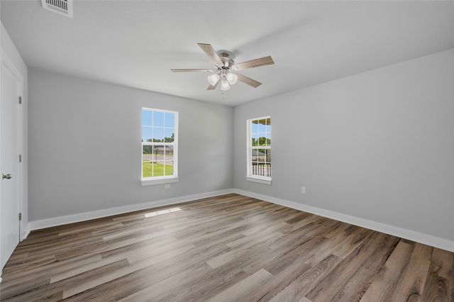 1525 W Woodard Street, Denison, TX 75020