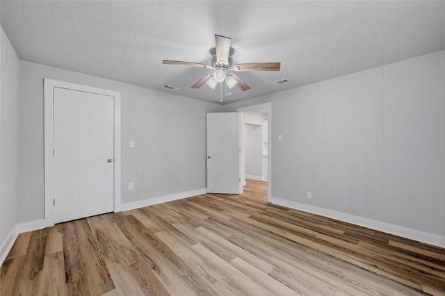 1525 W Woodard Street, Denison, TX 75020