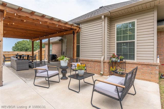 821 Woodland Way, Greenwood, AR 72936