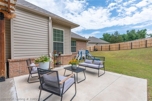821 Woodland Way, Greenwood, AR 72936