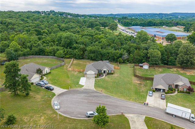 821 Woodland Way, Greenwood, AR 72936