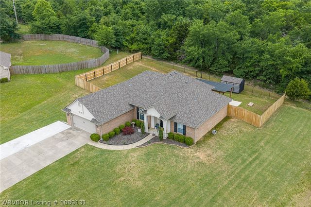 821 Woodland Way, Greenwood, AR 72936