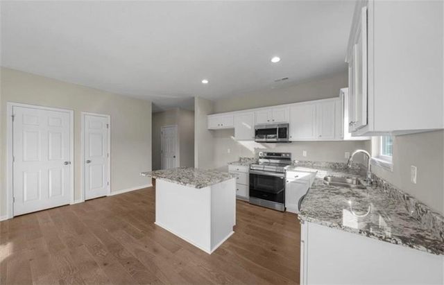 7711 NW 123rd Terrace, Kansas City, MO 64163