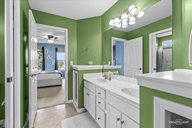 506 Simsbury Court, Oswego, IL 60543