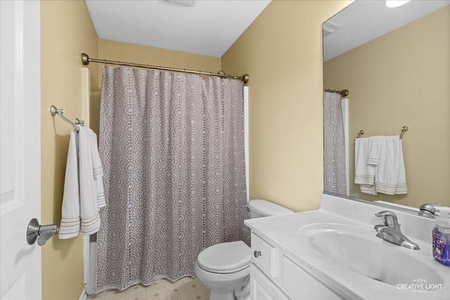 506 Simsbury Court, Oswego, IL 60543