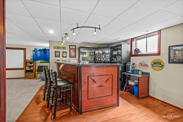 506 Simsbury Court, Oswego, IL 60543