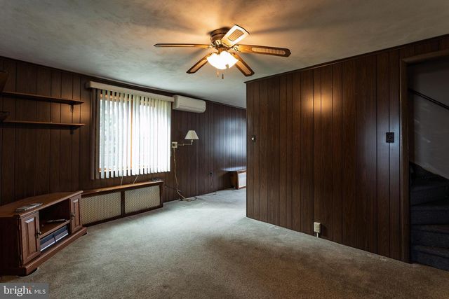 333 S LEHIGH AVE, Frackville, PA 17931