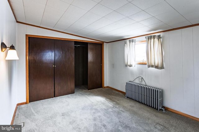 333 S LEHIGH AVE, Frackville, PA 17931