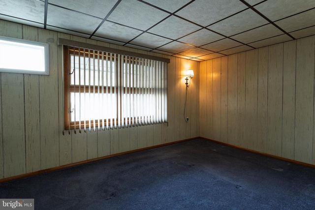 333 S LEHIGH AVE, Frackville, PA 17931