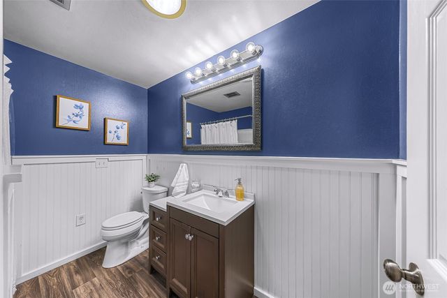 19115 104th Avenue NE, Bothell, WA 98011