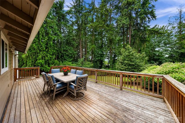 19115 104th Avenue NE, Bothell, WA 98011