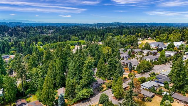 19115 104th Avenue NE, Bothell, WA 98011