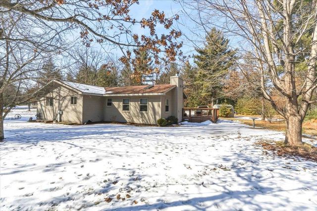 395 Backwater Trail, Nekoosa, WI 54457