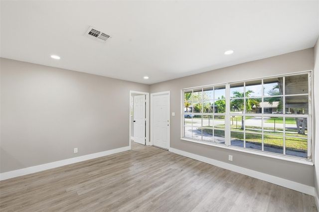 1287 NW 31st Way, Lauderhill, FL 33311