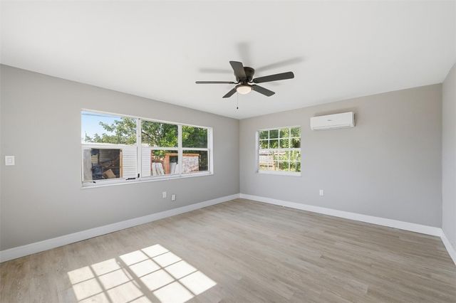 1287 NW 31st Way, Lauderhill, FL 33311