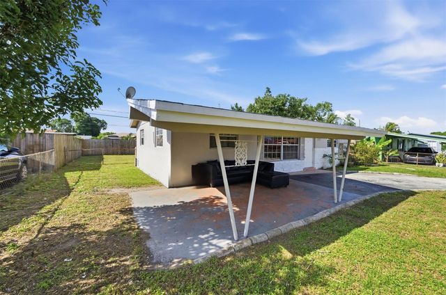 1287 NW 31st Way, Lauderhill, FL 33311