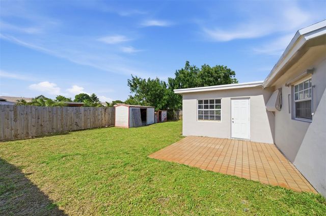 1287 NW 31st Way, Lauderhill, FL 33311