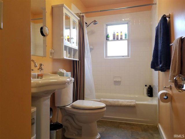 111 N Elm Street, Bloomington, IN 47404