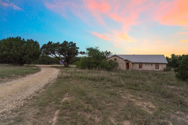 102 Rocky Creek RD, Dripping Springs, TX 78620