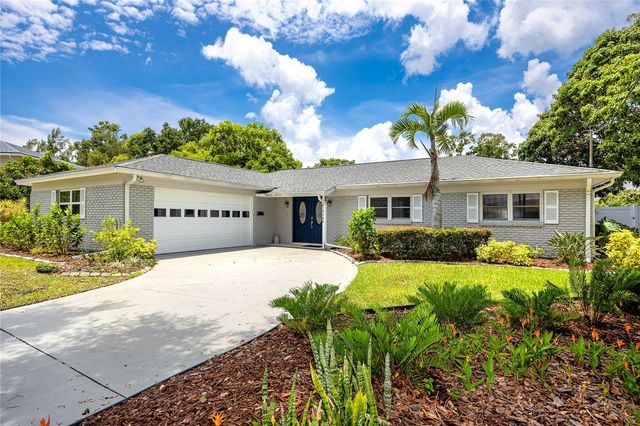 10504 LACERA DRIVE, Tampa, FL 33618