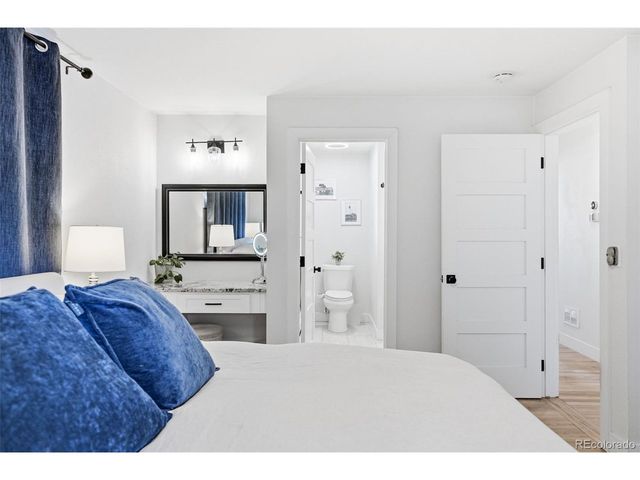 2711 S Pierce St, Denver, CO 80227