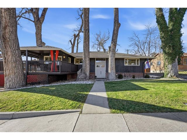 2711 S Pierce St, Denver, CO 80227