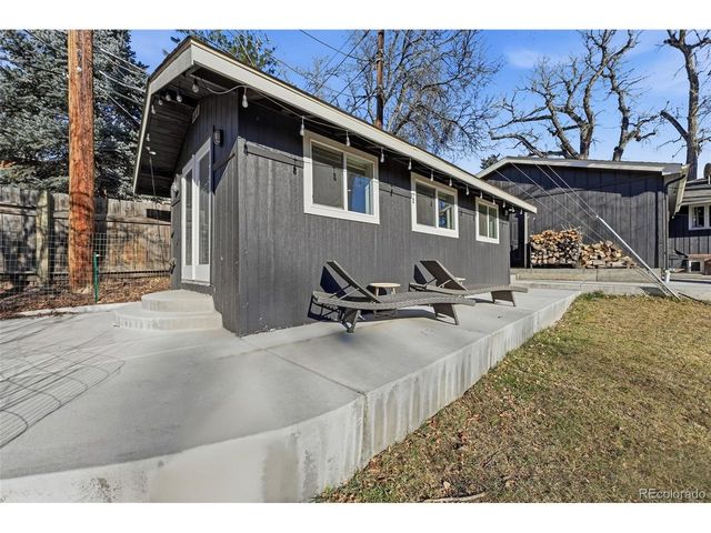 2711 S Pierce St, Denver, CO 80227