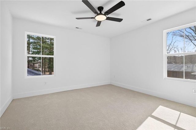 1635 Colonial AVE, Smithfield, VA 23430