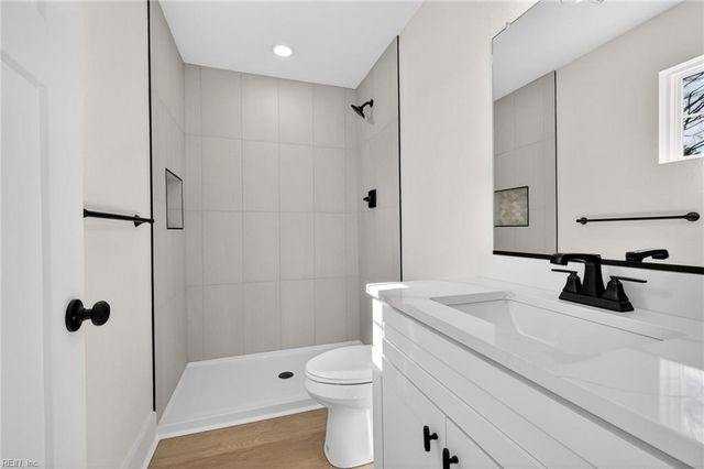 1635 Colonial AVE, Smithfield, VA 23430