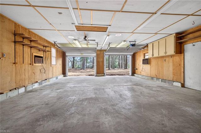 1635 Colonial AVE, Smithfield, VA 23430