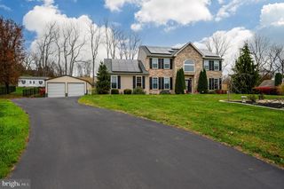 45 LINDSAY CT, Mohnton, PA 19540