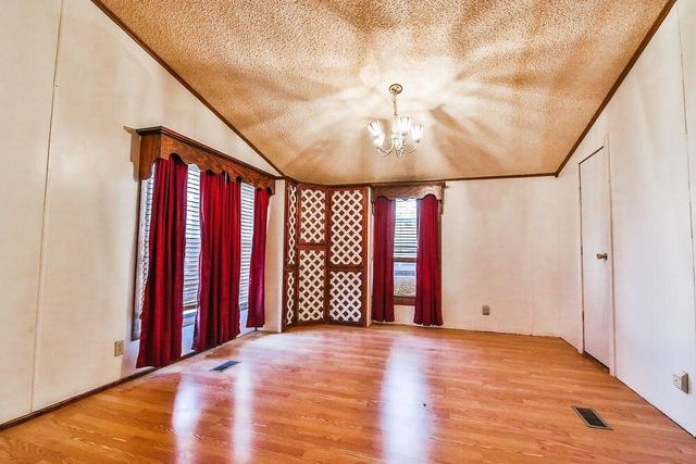 14303 F M 179, Wolfforth, TX 79382