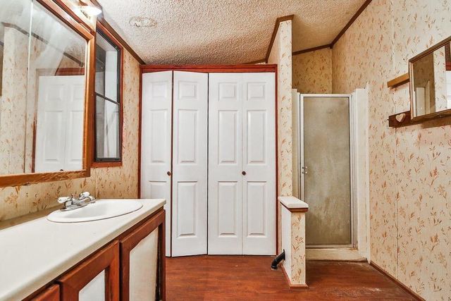 14303 F M 179, Wolfforth, TX 79382