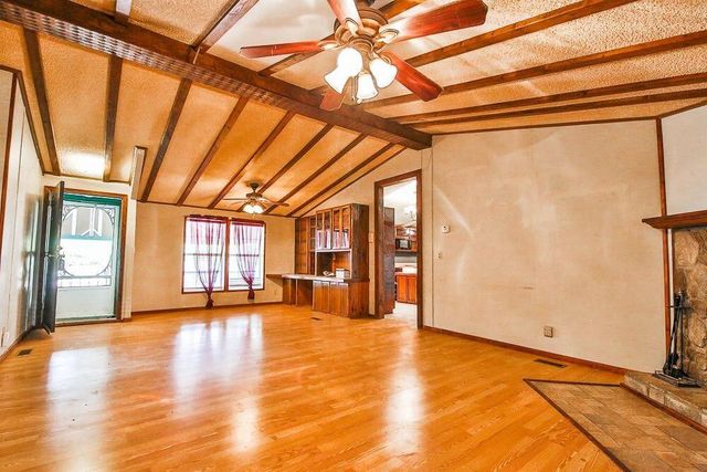 14303 F M 179, Wolfforth, TX 79382