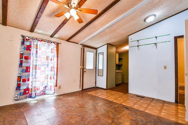 14303 F M 179, Wolfforth, TX 79382