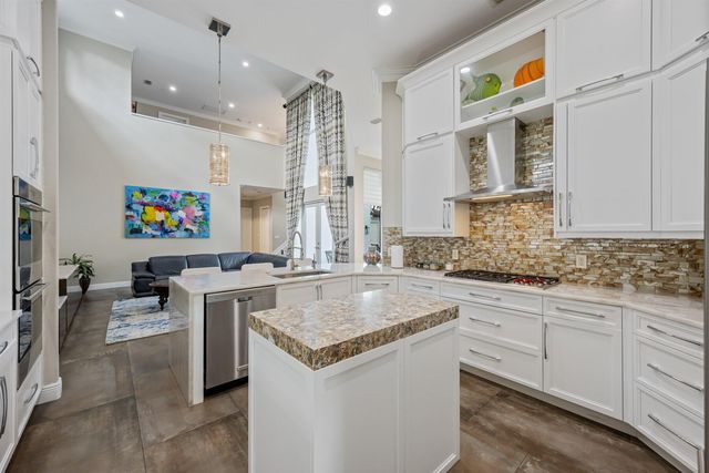 12295 Equine Lane, Wellington, FL 33414