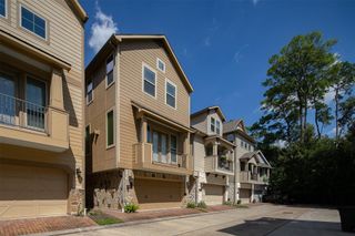 1231 Creekside Acres Court, Houston, TX 77008