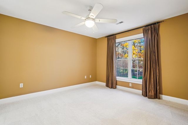 11033 DAYBREAK CT, North Bethesda, MD 20852