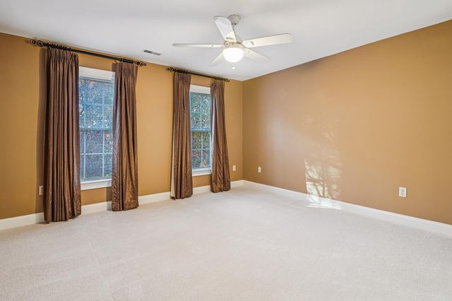 11033 DAYBREAK CT, North Bethesda, MD 20852