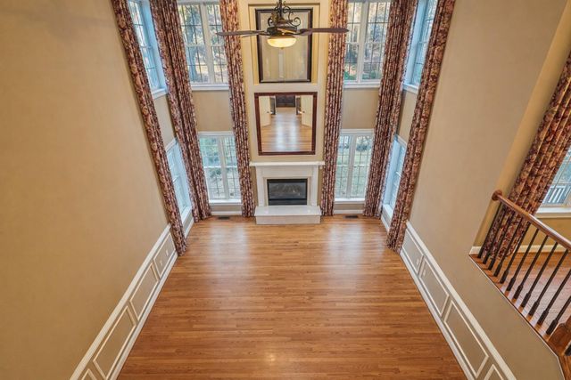 11033 DAYBREAK CT, North Bethesda, MD 20852