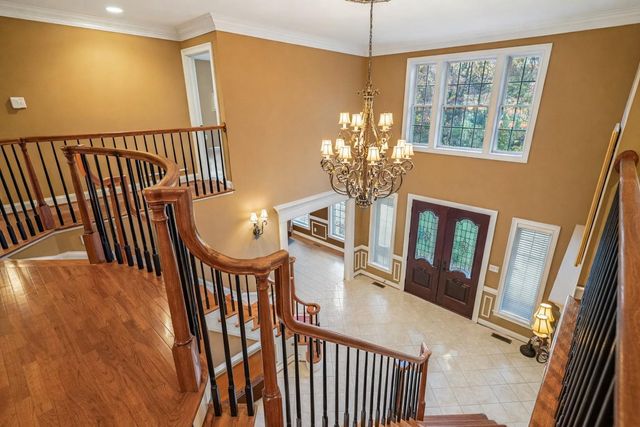 11033 DAYBREAK CT, North Bethesda, MD 20852