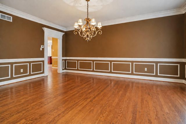 11033 DAYBREAK CT, North Bethesda, MD 20852