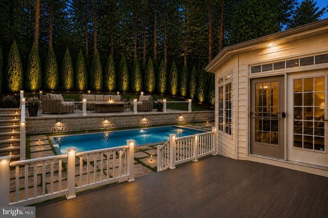 11033 DAYBREAK CT, North Bethesda, MD 20852
