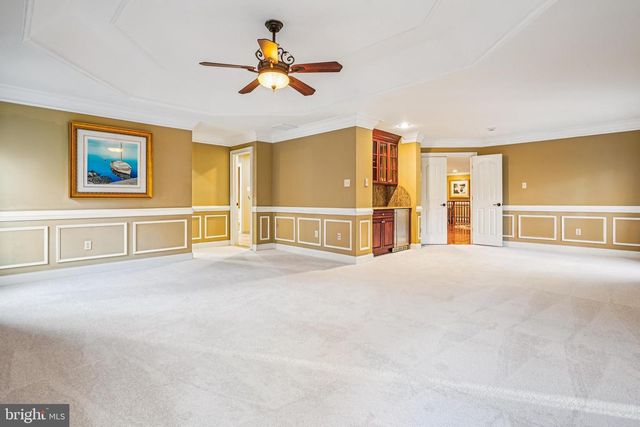 11033 DAYBREAK CT, North Bethesda, MD 20852