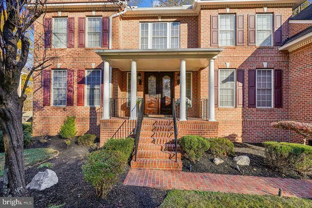 11033 DAYBREAK CT, North Bethesda, MD 20852